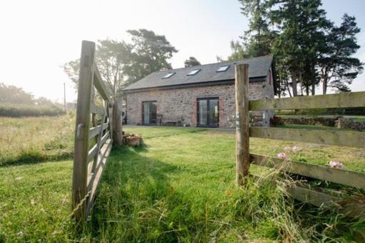 Chic Cottage Near Elan Valley And Builth Wells Llanwrthwl Buitenkant foto